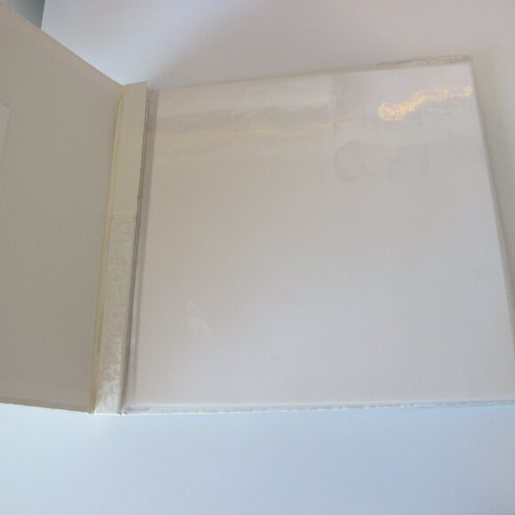 NWT Paper Studio Wedding Scrapbook Album Size 12"x12" - Picture 4 of 5